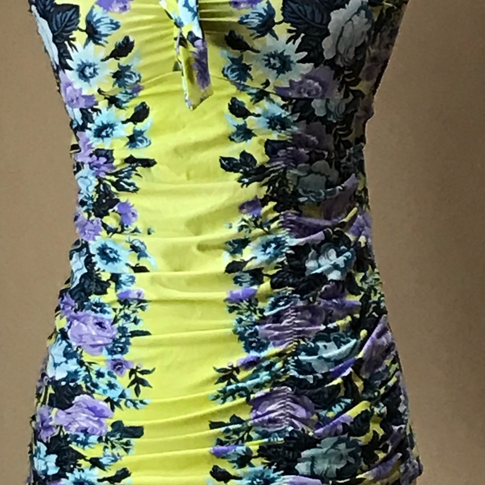 Women’s Sea Folly swim top medium 36C floral